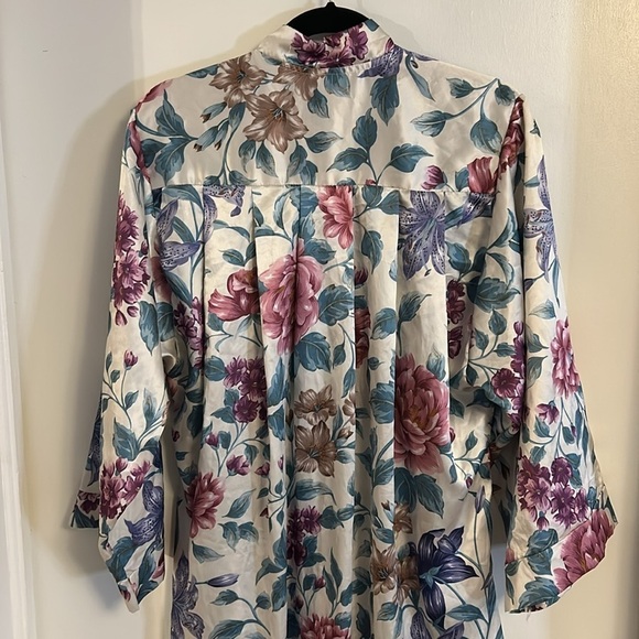 Vintage Primary Layer Medium Rose Floral Satin Caftan Housecoat Robe Nightgown - Picture 16 of 17